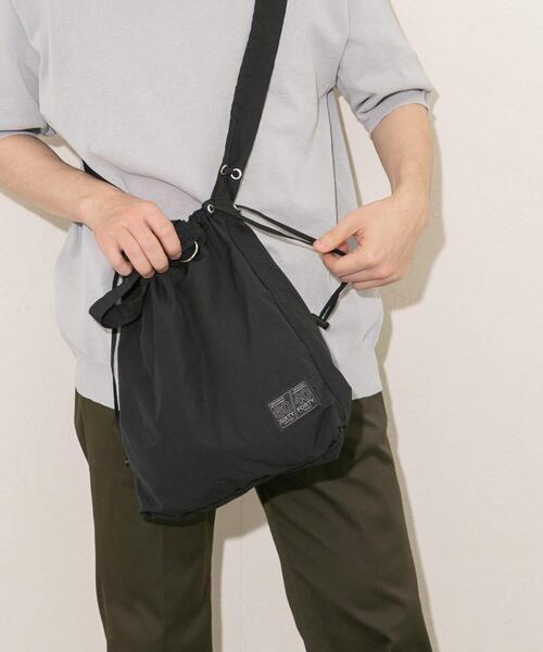 RODE SKO(ロデスコ)の「『ユニセックス』ミニロクヨンギャザーショルダートート(ショルダーバッグ・メンズ・グレー系その他/カーキ/ブラック・ONE)」の4枚目の写真