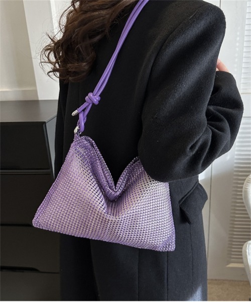 Ritzy(リッツィー)の「6色展開 キラキラショルダーバッグ(ショルダーバッグ・レディース・ブラック/シルバー/ゴールド/パープル/グリーン/ピンク・FREE)」の3枚目の写真