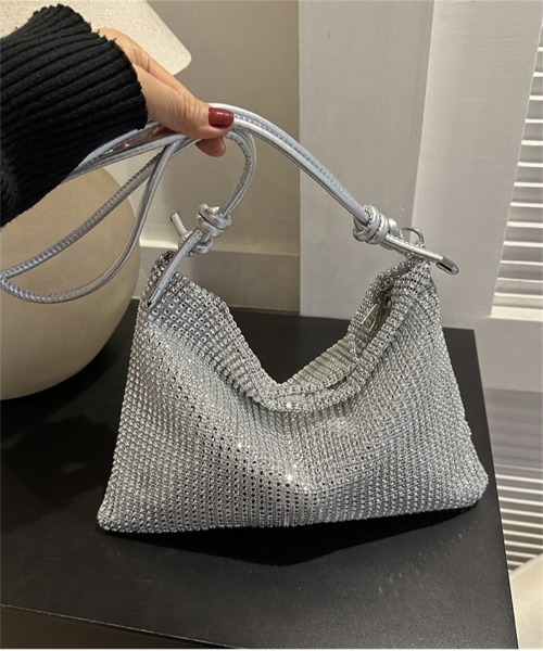 Ritzy(リッツィー)の「6色展開 キラキラショルダーバッグ(ショルダーバッグ・レディース・ブラック/シルバー/ゴールド/パープル/グリーン/ピンク・FREE)」の12枚目の写真
