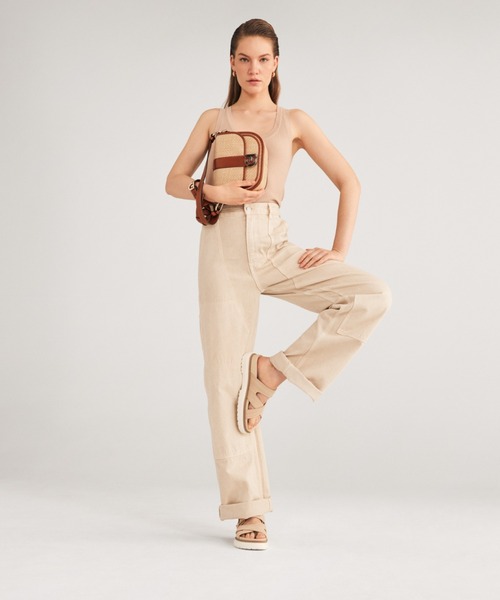 COLE HAAN（コールハーン）の「フラヤ スライド サンダル womens（サンダル・レディース・ベージュ・6/6.5/7/7.5/8/5.5）」の2枚目の写真