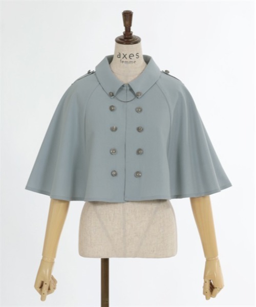axes femme（アクシーズファム）の「チェーン付きダブル釦ケープ