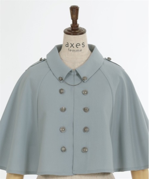 axes femme（アクシーズファム）の「チェーン付きダブル釦ケープ