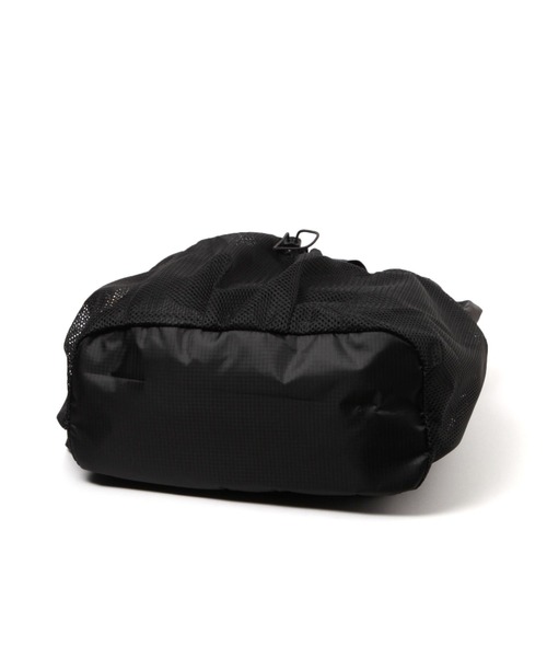 BAYFLOW（ベイフロー）の「[ペットボトルホルダー付き]コーデュラデイパック（バックパック/リュック・レディース・ブラック/ブラウン・FREE）」の8枚目の写真