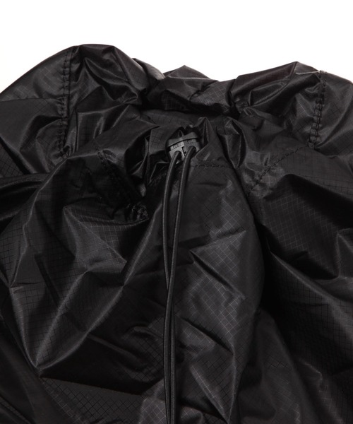 BAYFLOW（ベイフロー）の「[ペットボトルホルダー付き]コーデュラデイパック（バックパック/リュック・レディース・ブラック/ブラウン・FREE）」の6枚目の写真