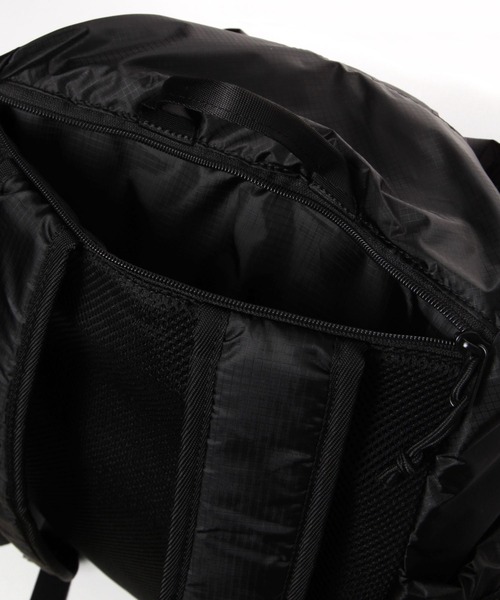 BAYFLOW（ベイフロー）の「[ペットボトルホルダー付き]コーデュラデイパック（バックパック/リュック・レディース・ブラック/ブラウン・FREE）」の17枚目の写真