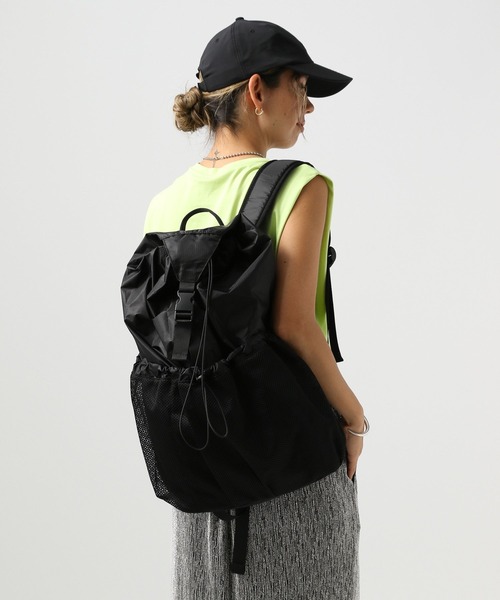 BAYFLOW（ベイフロー）の「[ペットボトルホルダー付き]コーデュラデイパック（バックパック/リュック・レディース・ブラック/ブラウン・FREE）」の22枚目の写真