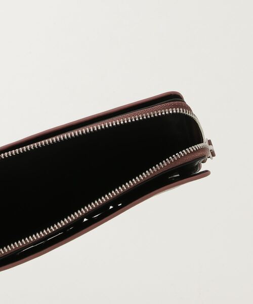 セール】嬉しい薄型 大容量26枚収納 スマホも入る！牛本革 ラウンド