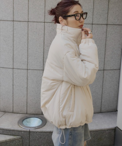 Auntie Rosa Holiday(アンティローザホリデー)の「※入荷禁止※中綿オーバーサイズコート / ブルゾン(ダウンジャケット/コート・レディース・グレー/ブラック/アイボリー/キャメル・FREE)」の9枚目の写真