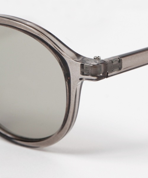 FOREVER 21（フォーエバー トゥエンティーワン）の「ラウンドサングラス（サングラス・レディース・ブルー/グリーン/グレー・FREE）」の8枚目の写真