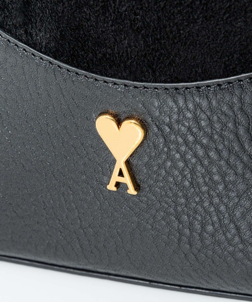 AMI Alexandre Mattiussi（アミアレクサンドルマテュッシ）の「AMI PARIS PANAME PANAME BUCKET BAG アミ パリス パンメパナメ バケット ショルダーバッグ（ショルダーバッグ・レディース・ブラック・FREE）」の10枚目の写真