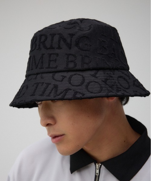 AZUL by moussy(アズールバイマウジー)の「総柄パイルジャガードバケットハット(ハット・メンズ・ライトカーキ/ホワイト/ブラック・FREE)」の2枚目の写真