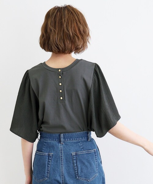 grove(グローブ)の「◆<接触冷感・UVカット・前後2WAY>異素材スリーブプルオーバー(Tシャツ/カットソー・レディース・レンガ/モスグリーン/オフホワイト/ブラック・02/03/04/05/01)」の20枚目の写真