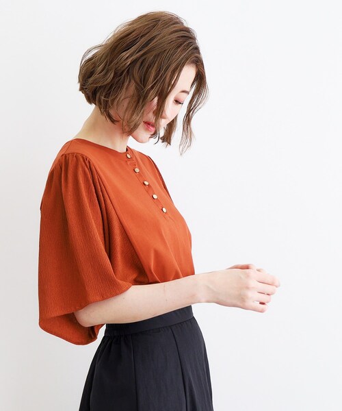 grove(グローブ)の「◆<接触冷感・UVカット・前後2WAY>異素材スリーブプルオーバー(Tシャツ/カットソー・レディース・レンガ/モスグリーン/オフホワイト/ブラック・02/03/04/05/01)」の15枚目の写真