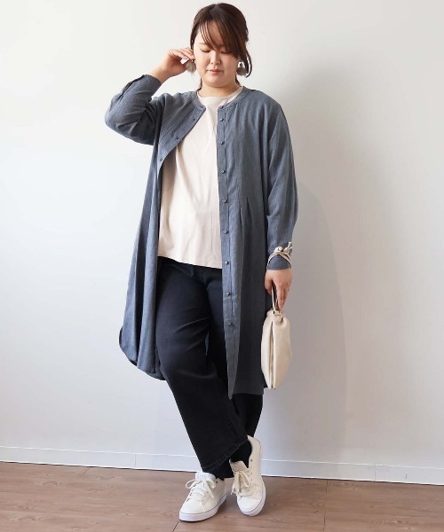 MB mint breeze(エムビーミントブリーズ)の「【L~5L 大きいサイズ】ヘリンボンフロントタックワンピース(ワンピース・レディース・ブラック/ブルー・5L/4L/3L/LL/L)」の2枚目の写真