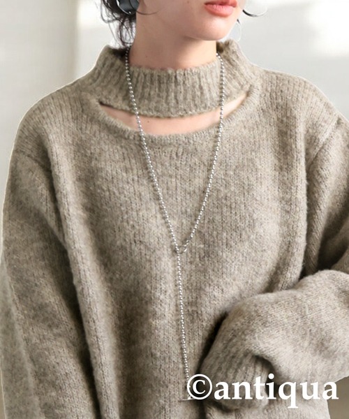 antiqua(アンティカ)の「肌見せハイネックニット(ニット/セーター・レディース・グリーン/グレー/ベージュ・ONESIZE)」の3枚目の写真