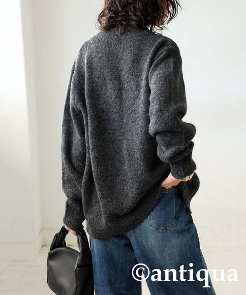 antiqua(アンティカ)の「肌見せハイネックニット(ニット/セーター・レディース・グリーン/グレー/ベージュ・ONESIZE)」の7枚目の写真