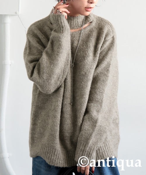antiqua(アンティカ)の「肌見せハイネックニット(ニット/セーター・レディース・グリーン/グレー/ベージュ・ONESIZE)」の11枚目の写真