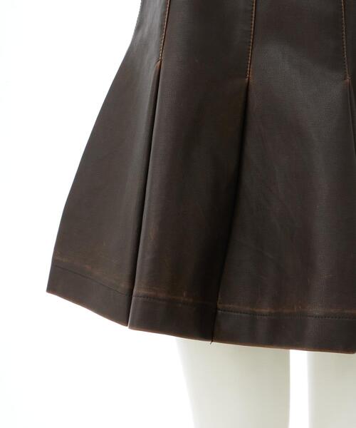 INGNI（イング）の「ヴィンテージライクフェイクレザープリーツ