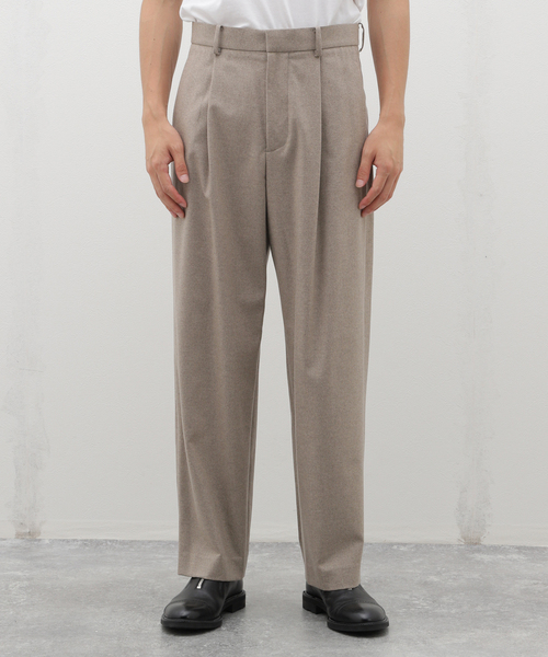 ATON(エイトン)の「ATON(エイトン) MERINO COLLEGE FLANNEL WIDE PANTS PRAGCW0900(スラックス・メンズ・ベージュ/ブラック・6/4)」の14枚目の写真