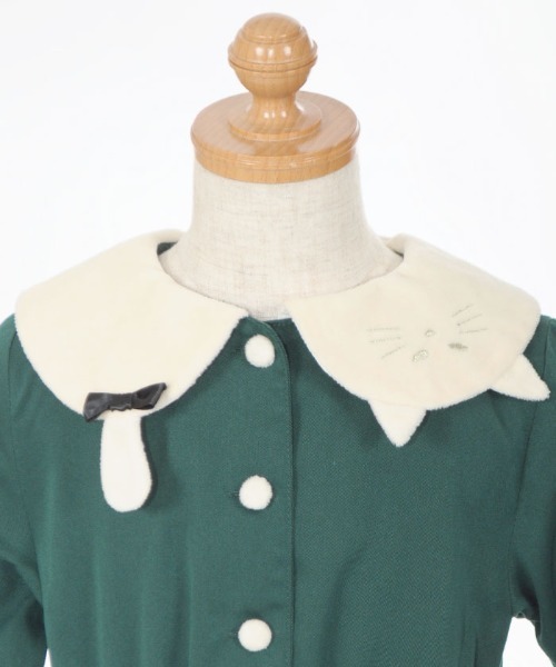 axes femme(アクシーズファム)の「ネコ襟ティアードワンピース(ワンピース・キッズ・ダークグリーン/パープル・MEDIUM/LARGE/X-LARGE)」の11枚目の写真