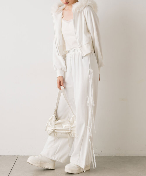 OLIVE des OLIVE（オリーブデオリーブ）の「サイドレースリボンスウェットパンツ（スウェットパンツ・レディース・サックスブルー/オフホワイト/トップグレー/ピンク・FREE）」の7枚目の写真