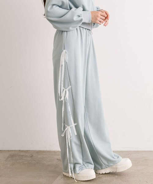 OLIVE des OLIVE（オリーブデオリーブ）の「サイドレースリボンスウェットパンツ（スウェットパンツ・レディース・サックスブルー/オフホワイト/トップグレー/ピンク・FREE）」の9枚目の写真