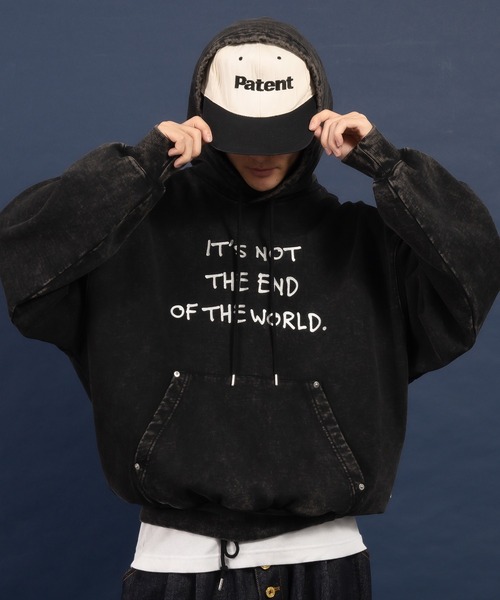 Perushu（ペルーシュ）の「ヴィンテージライクヘビーウェイトスウェットパーカー（パーカー・メンズ・杢グレー/ブラック/パープル・MEDIUM/LARGE）」の16枚目の写真