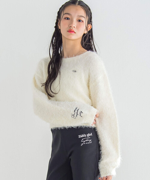 ZIDDY（ジディ）の「シャギーニット(130~160cm)（ニット/セーター・キッズ・オフホワイト/ブラック・150cm/140cm/130cm/FREE）」の2枚目の写真