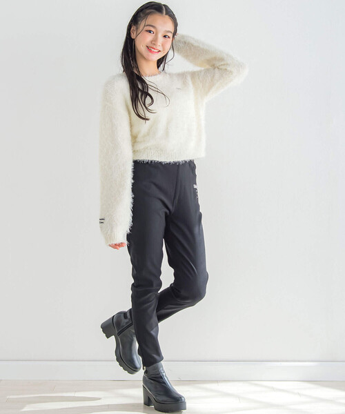 ZIDDY（ジディ）の「シャギーニット(130~160cm)（ニット/セーター・キッズ・オフホワイト/ブラック・150cm/140cm/130cm/FREE）」の5枚目の写真