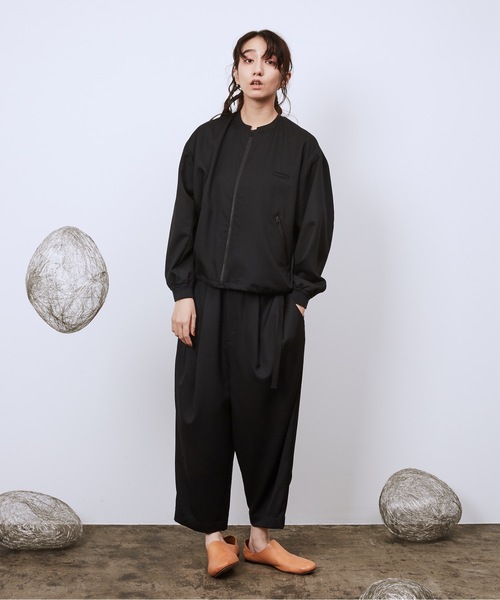 Dulcamara(ドゥルカマラ)の「よそいきバックポケットZipブルゾン(ブルゾン・メンズ・ブラック/ベージュ系/ミックスグレー・0/1)」の10枚目の写真