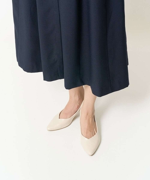 a.v.v（アーヴェヴェ）の「ベルト付フレアシャツワンピース（ワンピース・レディース・ネイビー/ベージュ・34/38/36/40/42）」の6枚目の写真