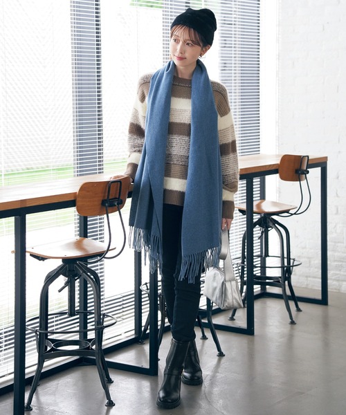 ikka（イッカ）の「合皮横長肩掛けショルダーバッグ（ショルダーバッグ・レディース・シルバーグレー/ブラック/ベージュ・FREE）」の17枚目の写真