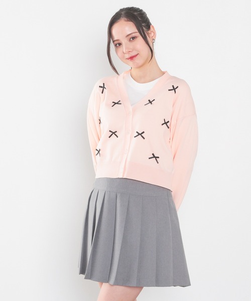 Honeys（ハニーズ）の「リボン付Ｖカーディガン（カーディガン/ボレロ・レディース・ブラック/アイボリー/ピンク/ライトグレー・L/M/S/LL）」の14枚目の写真