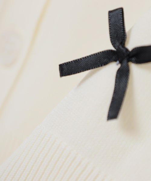 Honeys（ハニーズ）の「リボン付Ｖカーディガン（カーディガン/ボレロ・レディース・ブラック/アイボリー/ピンク/ライトグレー・L/M/S/LL）」の20枚目の写真