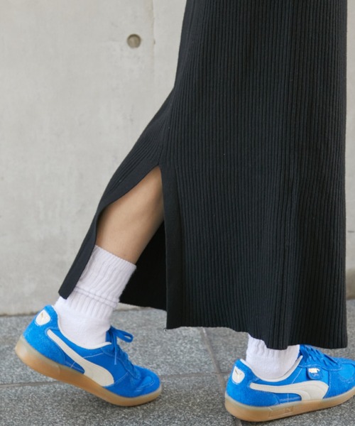 Auntie Rosa Holiday（アンティローザホリデー）の「リブニットスリットナロースカート（スカート・レディース・ブラウン/ブラック/チャコールグレー・FREE）」の6枚目の写真