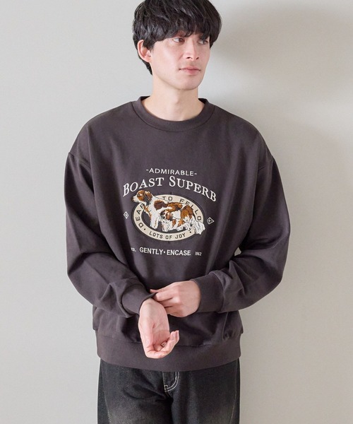 LAKOLE（ラコレ）の「ドッグ刺繍スウェットプルオーバー / 283131（スウェット・メンズ・セージグリーン/グレー/チャコールグレー・MEDIUM/LARGE）」の5枚目の写真