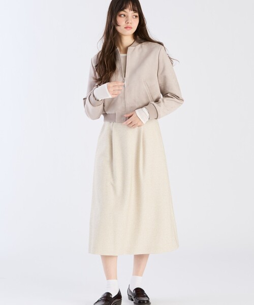 To b. by agnes b.（トゥービーバイアニエスベー）の「【Outlet】スエードライクブルゾン（ライダースジャケット・レディース・グレー・36/38/40）」の6枚目の写真