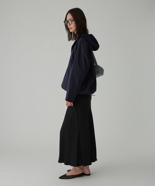 BABYLONE（バビロン）の「フード付きシャツプルオーバー（パーカー・レディース・ホワイト/サックスブルー/ネイビー・フリー）」の21枚目の写真