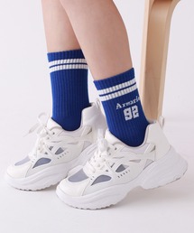 シアーキリカエスニーカー