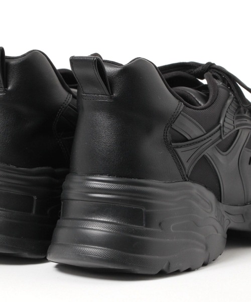 repipi armario（レピピ アルマリオ）の「シアーキリカエスニーカー（スニーカー・キッズ・ホワイト/ブラック・LARGE/SMALL/MEDIUM）」の19枚目の写真