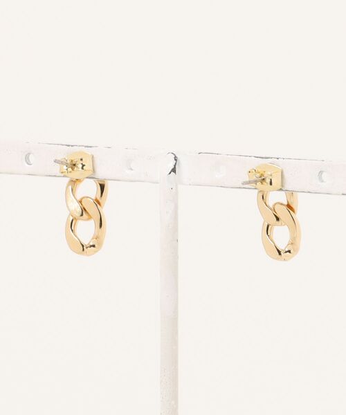 Q（キュー）の「チェーンモチーフピアス（ピアス（両耳用）・レディース・ゴールド・ONE SIZE）」の2枚目の写真
