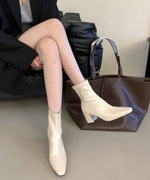 Lace Ladies(レースレディース)の「レザー調 ポインテッド スクエアトゥ ショート ブーツ(ブーツ・レディース・ブラック/ブラウン/アイボリー・22.5cm/23cm/23.5cm/24cm/24.5cm)」の22枚目の写真