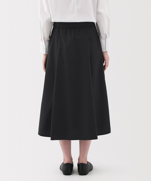 無印良品(ムジルシリョウヒン)の「婦人 乾きやすい ブロードフレアスカート(スカート・レディース・ブルー系/ブラック・S/M/L/XL)」の5枚目の写真