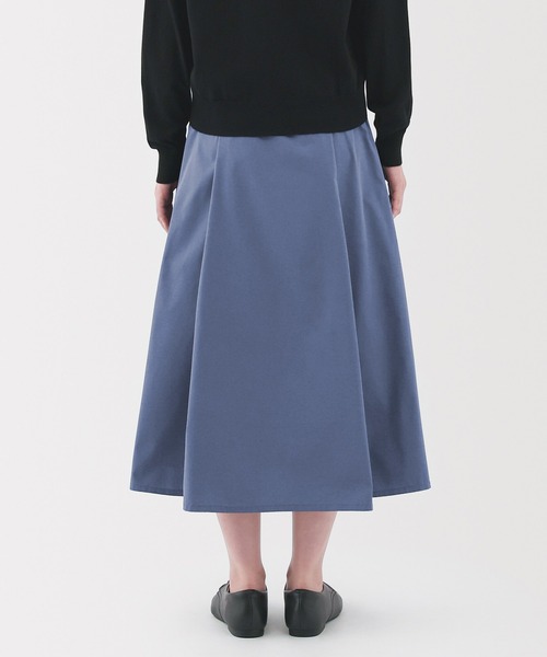 無印良品(ムジルシリョウヒン)の「婦人 乾きやすい ブロードフレアスカート(スカート・レディース・ブルー系/ブラック・S/M/L/XL)」の15枚目の写真