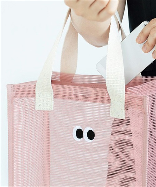 BAYBLO（ベイブロ）の「(SB)カートゥーン アイズ メッシュ ミニ トートバッグ[刺繍]（トートバッグ・レディース・ブラック/サーモンピンク/ダークオレンジ/モスグリーン・ONE SIZE）」の12枚目の写真