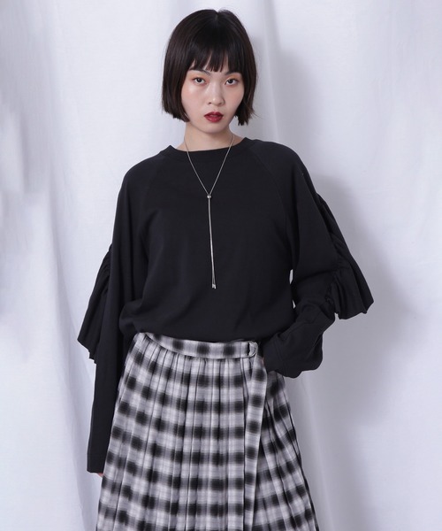 ROSE BUD(ローズバッド)の「バックフリルカットソー(Tシャツ/カットソー・レディース・バーガンディー/ブラック/ベージュ・ONE SIZE)」の7枚目の写真