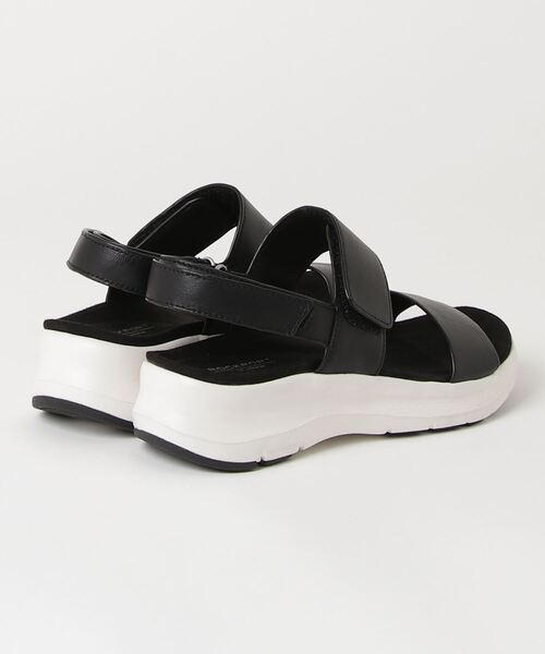 ROCKPORT（ロックポート）の「【WOMEN】QWERA／クエラ スポーツサンダル（サンダル・レディース・ブラック・25.0cm/24.5cm/24.0cm/23.5cm/23.0cm/22.5cm/22.0cm）」の2枚目の写真