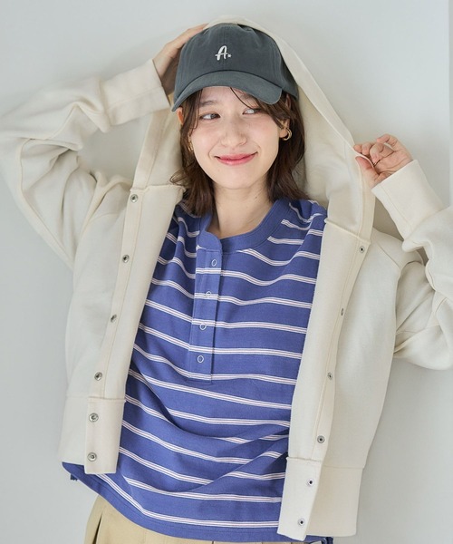 studio CLIP(スタディオクリップ)の「コンパクトスムースフードカーディガン(カーディガン/ボレロ・レディース・カーキ/アイボリー/ライトグレー・FREE)」の2枚目の写真