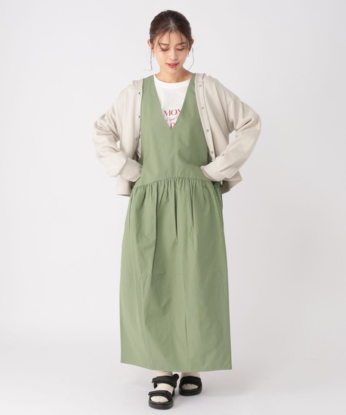 studio CLIP(スタディオクリップ)の「コンパクトスムースフードカーディガン(カーディガン/ボレロ・レディース・カーキ/アイボリー/ライトグレー・FREE)」の7枚目の写真