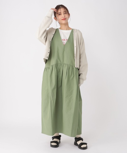 studio CLIP(スタディオクリップ)の「コンパクトスムースフードカーディガン(カーディガン/ボレロ・レディース・カーキ/アイボリー/ライトグレー・FREE)」の8枚目の写真